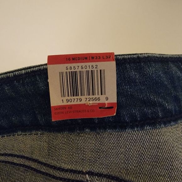 NEW Levi's Mid-Rise Skinny Jeans - Picture 4 of 9